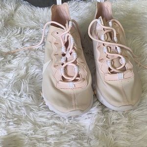 Nike React  Element 55 Blush Pink size 7.5
